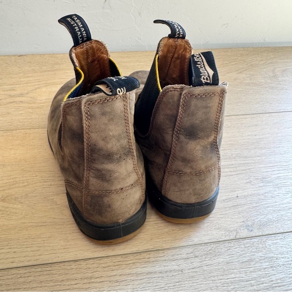 Blundstone Chelsea Boots - Picture 4 of 7